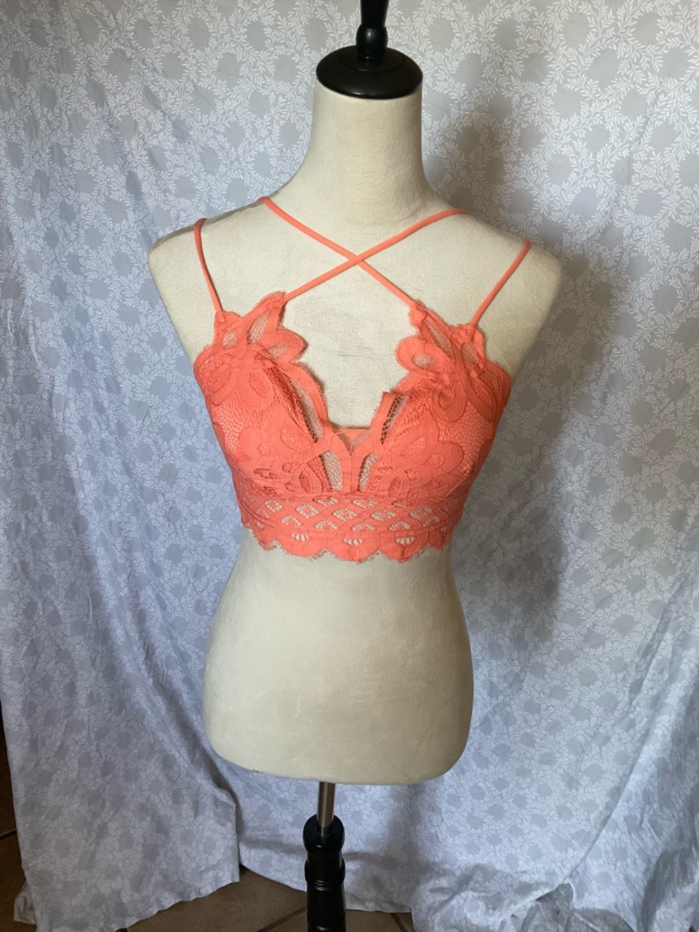 Zenana Outfitters Coral Lace Crisscross Bralette